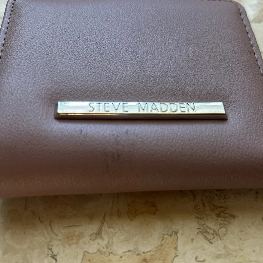 Steven Madden Wallet